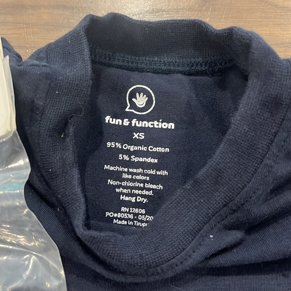 Fun & Function Compression TShirt and chewelry - two Rock Chewies & 1 bead chew - Picture 3 of 3